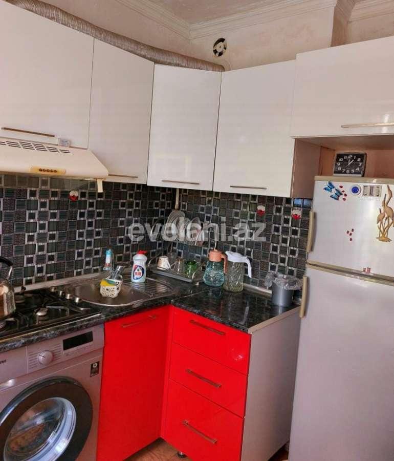 Satılır, köhnə tikili, 2 otaqlı, 60 m², Bakı, Xətai r, Həzi Aslanov q.