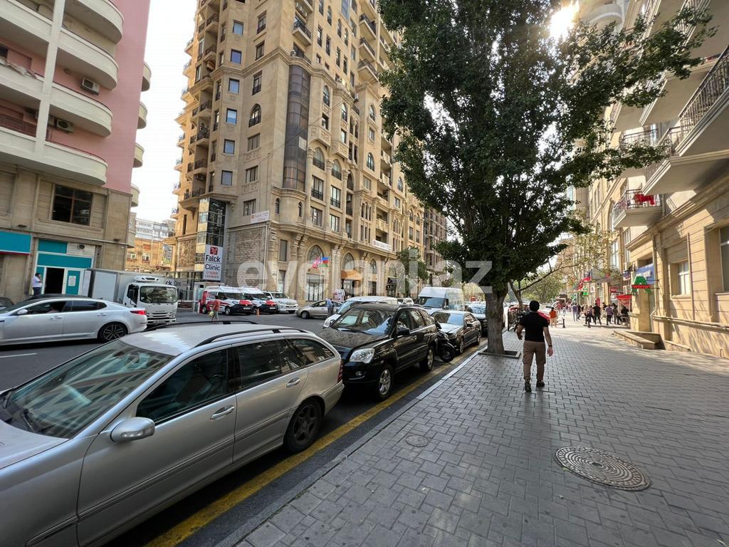Sale, new building, 4 room, 170 m², Baku, Nasimi r, 28 may m.
