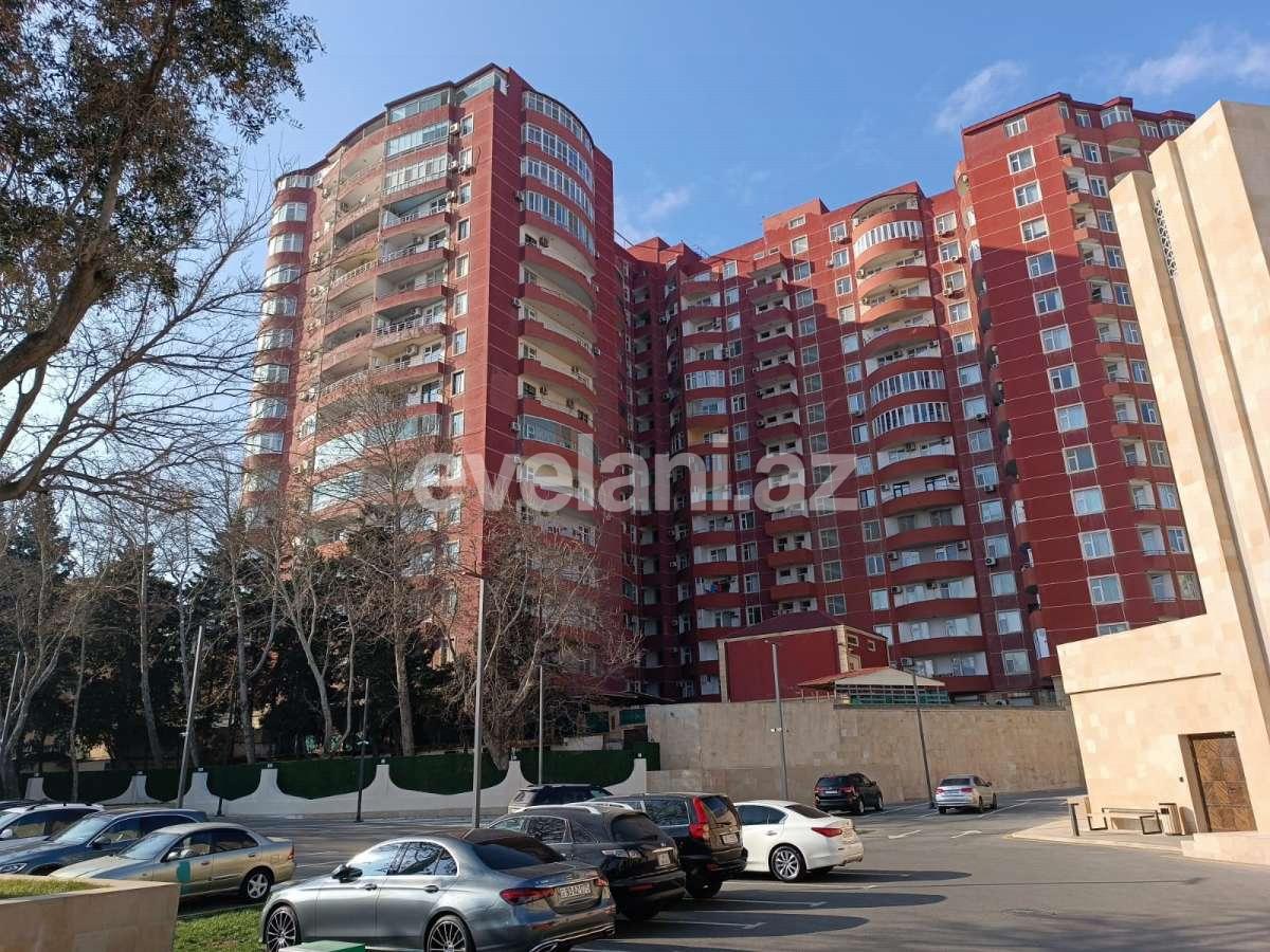 Satılır, yeni tikili, 3 otaqlı, 143 m², Bakı, Nərimanov r.