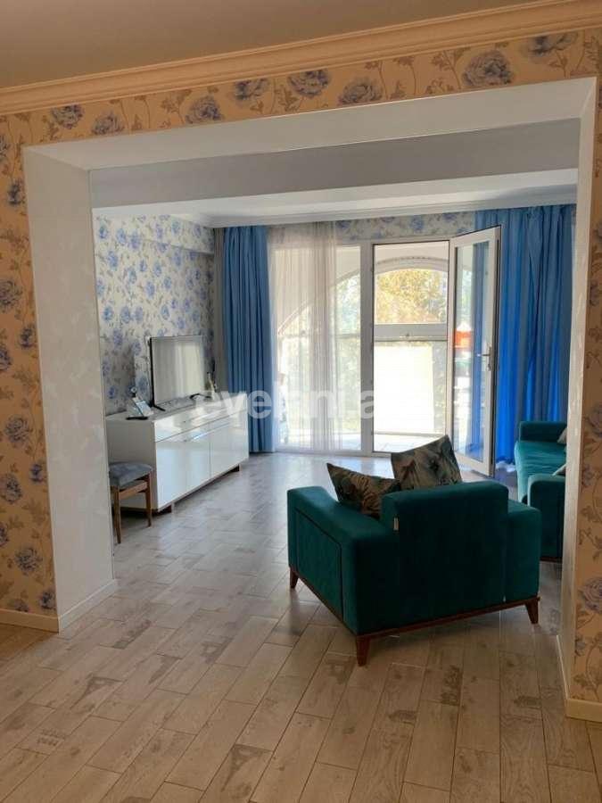 Kirayə verilir, köhnə tikili, 3 otaqlı, 90 m², Bakı, Nəsimi r, Nizami m.