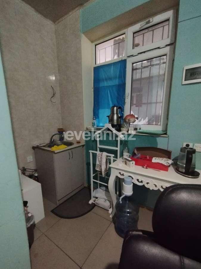 Kirayə verilir, köhnə tikili, 1 otaqlı, 30 m², Bakı, Nəsimi r.