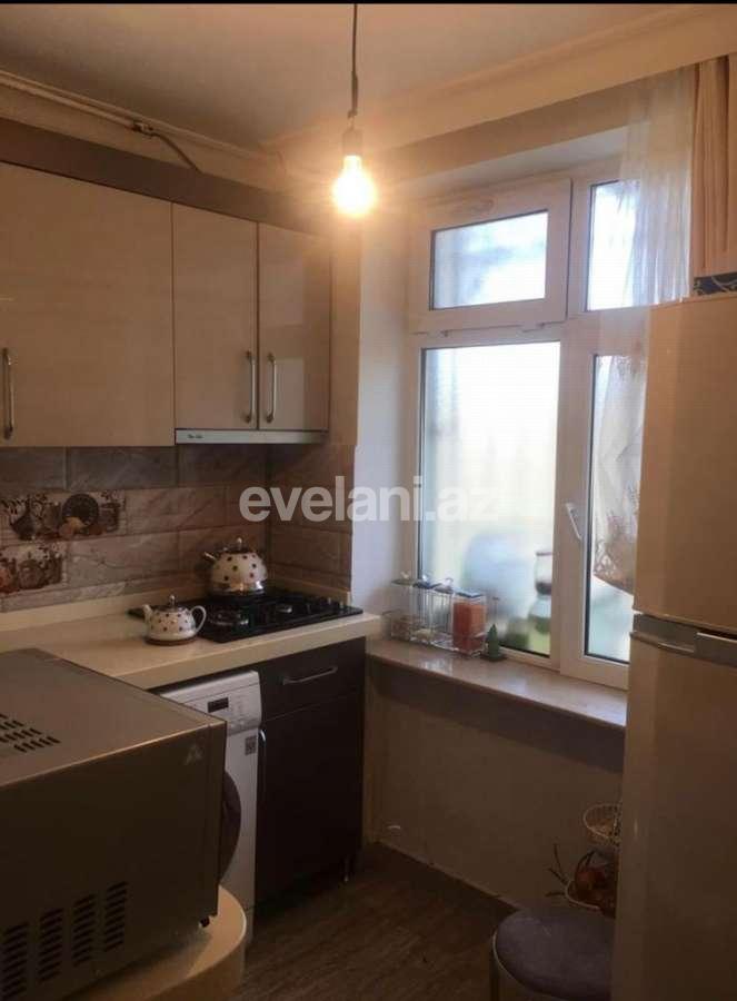 Satılır, köhnə tikili, 2 otaqlı, 50 m², Bakı, Yasamal r.