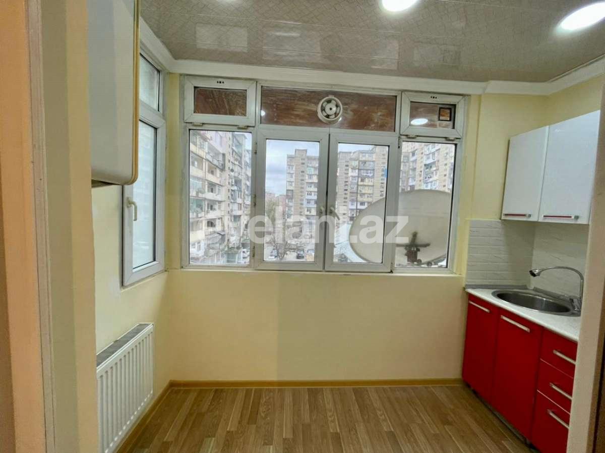 Продаётся, вторичка, 2-комнаты, 55 m², Баку, Ясамальский r, Ени Ясамал p, Иншаатчылар m.