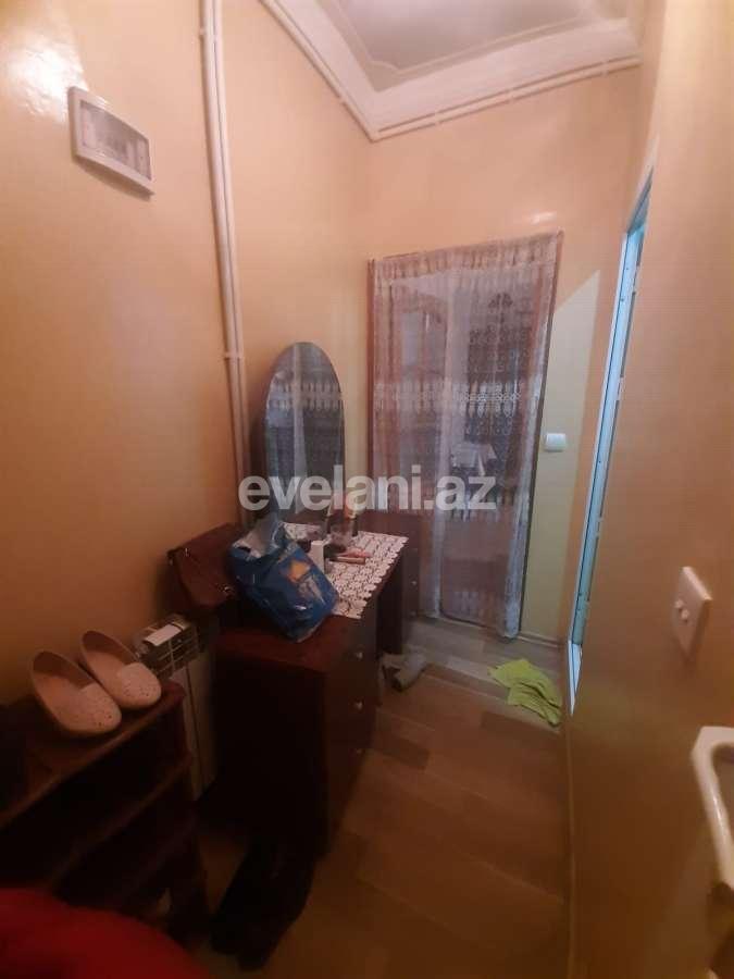 Продаётся, вторичка, 2-комнаты, 42 m², Баку, Насиминский r, 4-й микрорайон p, Мемар Аджеми m.