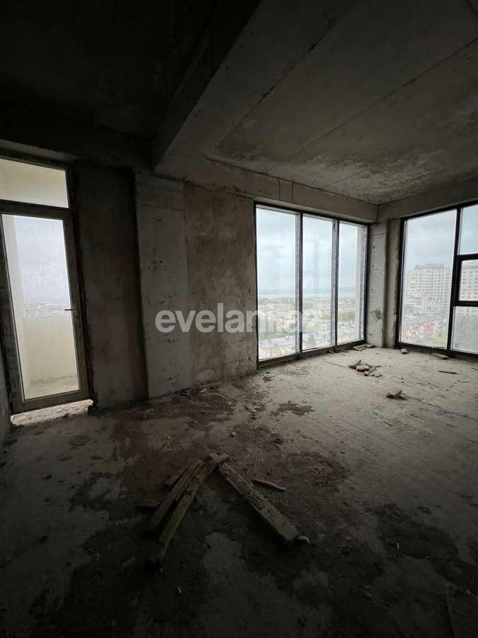 Продаётся, новостройка, 4-комнаты, 181 m², Баку, Бинагадинский r, 7-й микрорайон p, Азадлыг проспекти m.