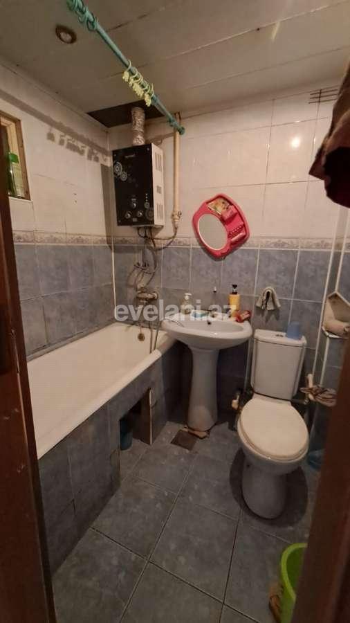 Satılır, köhnə tikili, 2 otaqlı, 47 m², Bakı, Yasamal r, Elmlər Akademiyası m.