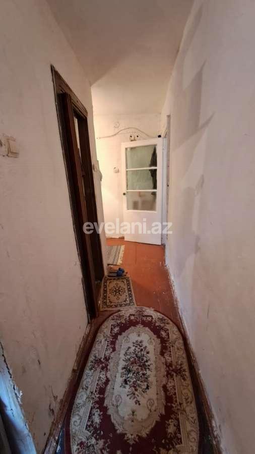 Satılır, köhnə tikili, 2 otaqlı, 47 m², Bakı, Yasamal r, Elmlər Akademiyası m.
