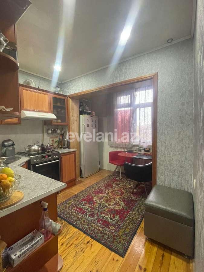 Satılır, köhnə tikili, 3 otaqlı, 85 m², Bakı, Xətai r, Həzi Aslanov m.