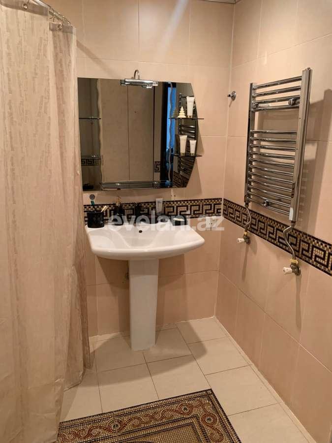 Kirayə verilir, yeni tikili, 2 otaqlı, 100 m², Bakı, Xətai r, Şah İsmayıl Xətai m.