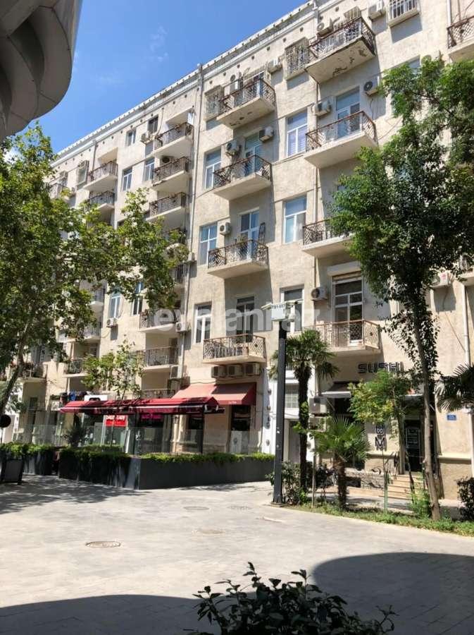 Продаётся, вторичка, 3-комнаты, 90 m², Баку, Насиминский r.