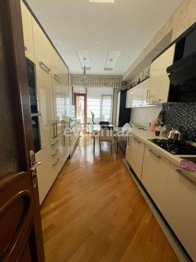 Satılır, yeni tikili, 3 otaqlı, 174 m², Bakı, Səbail r.