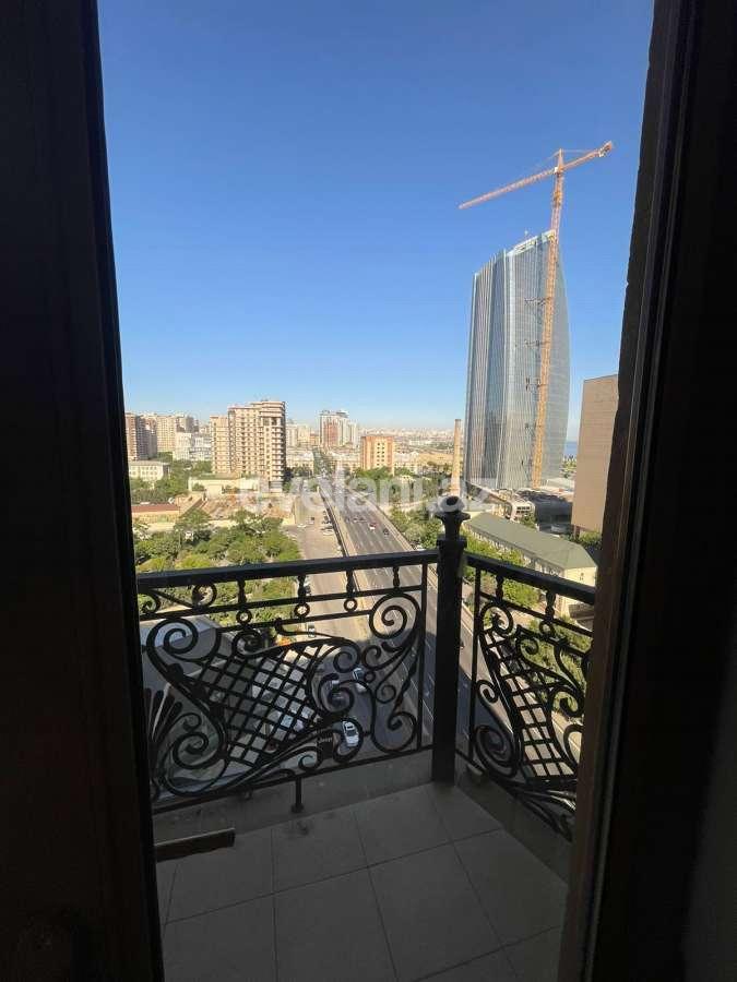 Satılır, yeni tikili, 3 otaqlı, 174 m², Bakı, Səbail r.