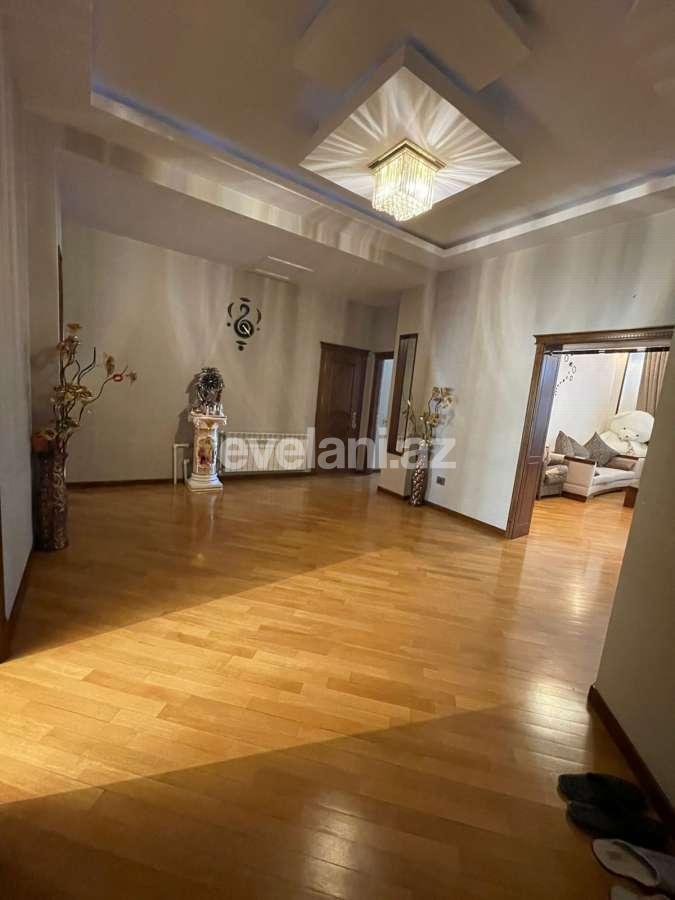 Satılır, yeni tikili, 3 otaqlı, 174 m², Bakı, Səbail r.