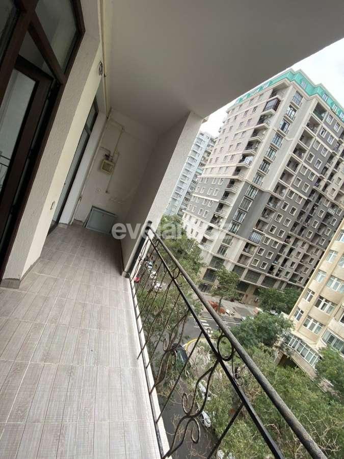 Satılır, yeni tikili, 3 otaqlı, 135 m², Bakı, Nərimanov r, Nəriman Nərimanov m.