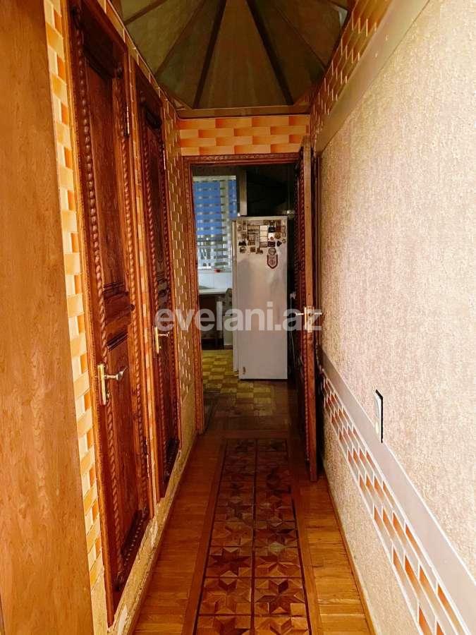 Satılır, köhnə tikili, 4 otaqlı, 100 m², Bakı, Sabunçu r, Bakıxanov q, Neftçilər m.