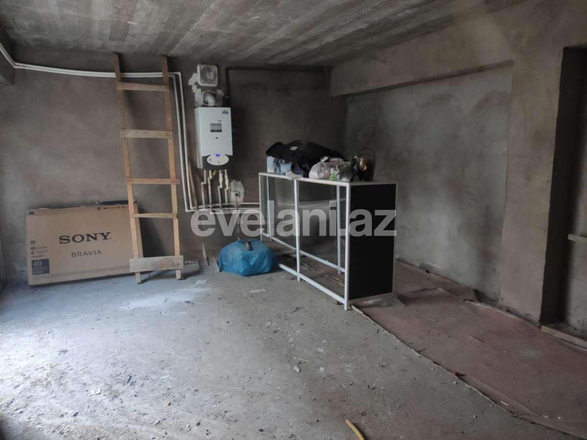 Satılır, köhnə tikili, 3 otaqlı, 86 m², Bakı, Nizami r, 8-ci kilometr q, Qara Qarayev m.