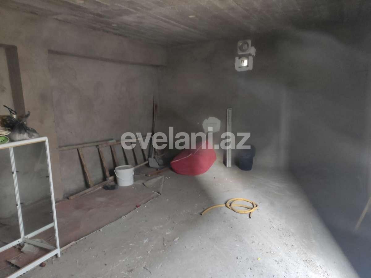 Satılır, köhnə tikili, 3 otaqlı, 86 m², Bakı, Nizami r, 8-ci kilometr q, Qara Qarayev m.