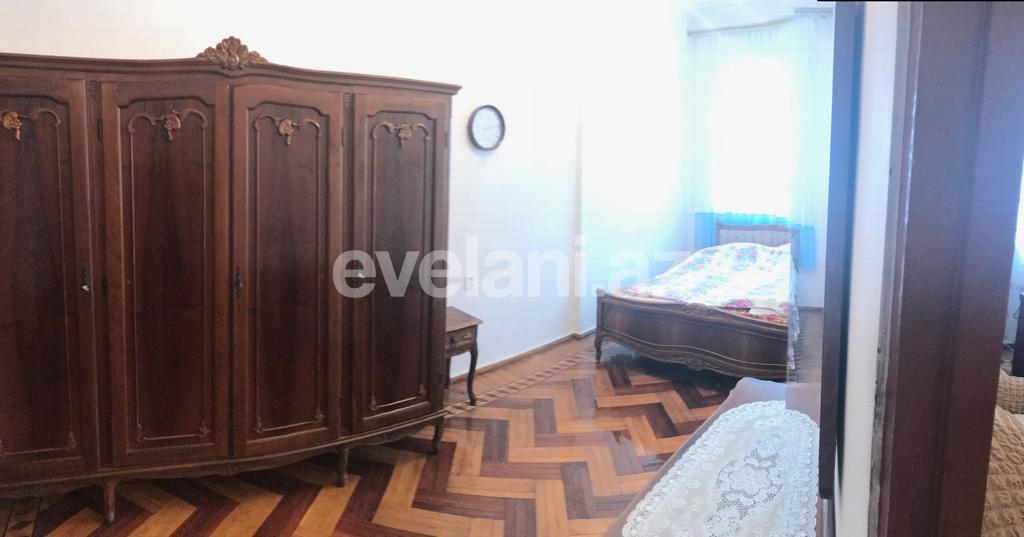 Satılır, köhnə tikili, 3 otaqlı, 82 m², Bakı, Səbail r.