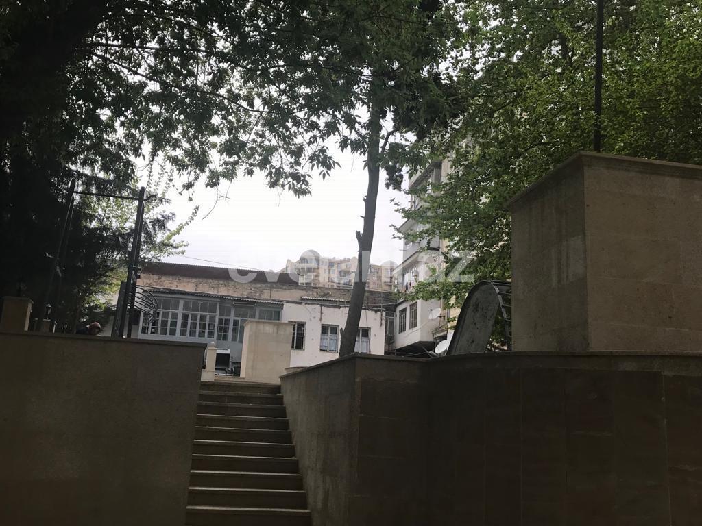 Satılır, köhnə tikili, 3 otaqlı, 82 m², Bakı, Səbail r.