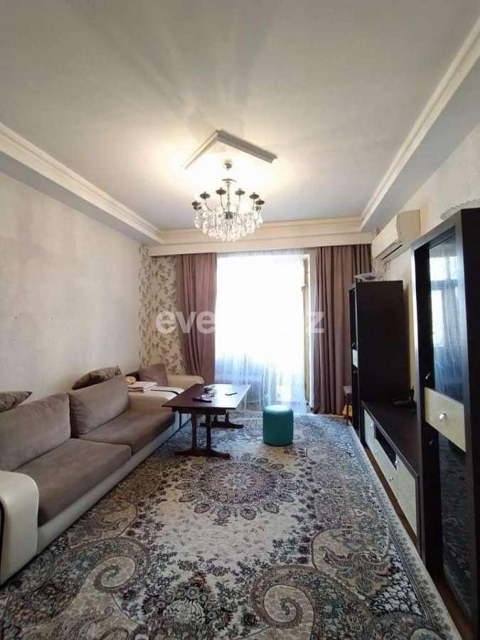 Satılır, köhnə tikili, 4 otaqlı, 77 m², Bakı, Səbail r.