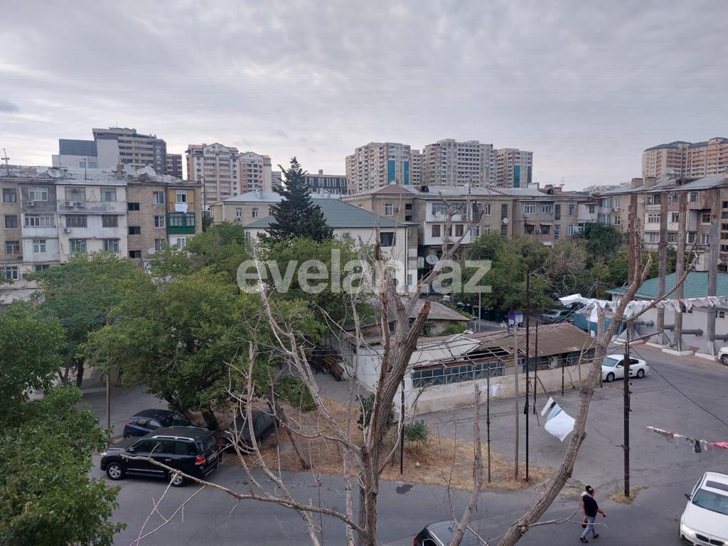 Продаётся, вторичка, 3-комнаты, 70 m², Баку, Хатаинский r, Шах Исмаил Хатаи m.