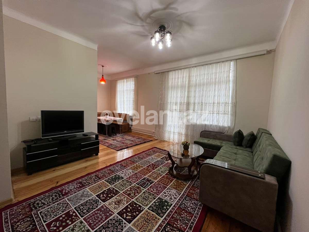 Rent, old building, 2 room, 60 m², Baku, Yasamal r, Yasamal d, Elmlar Akademiyası m.