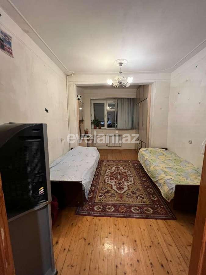 Sale, old building, 3 room, 80 m², Baku, Nizami r, Gara Garayev m.