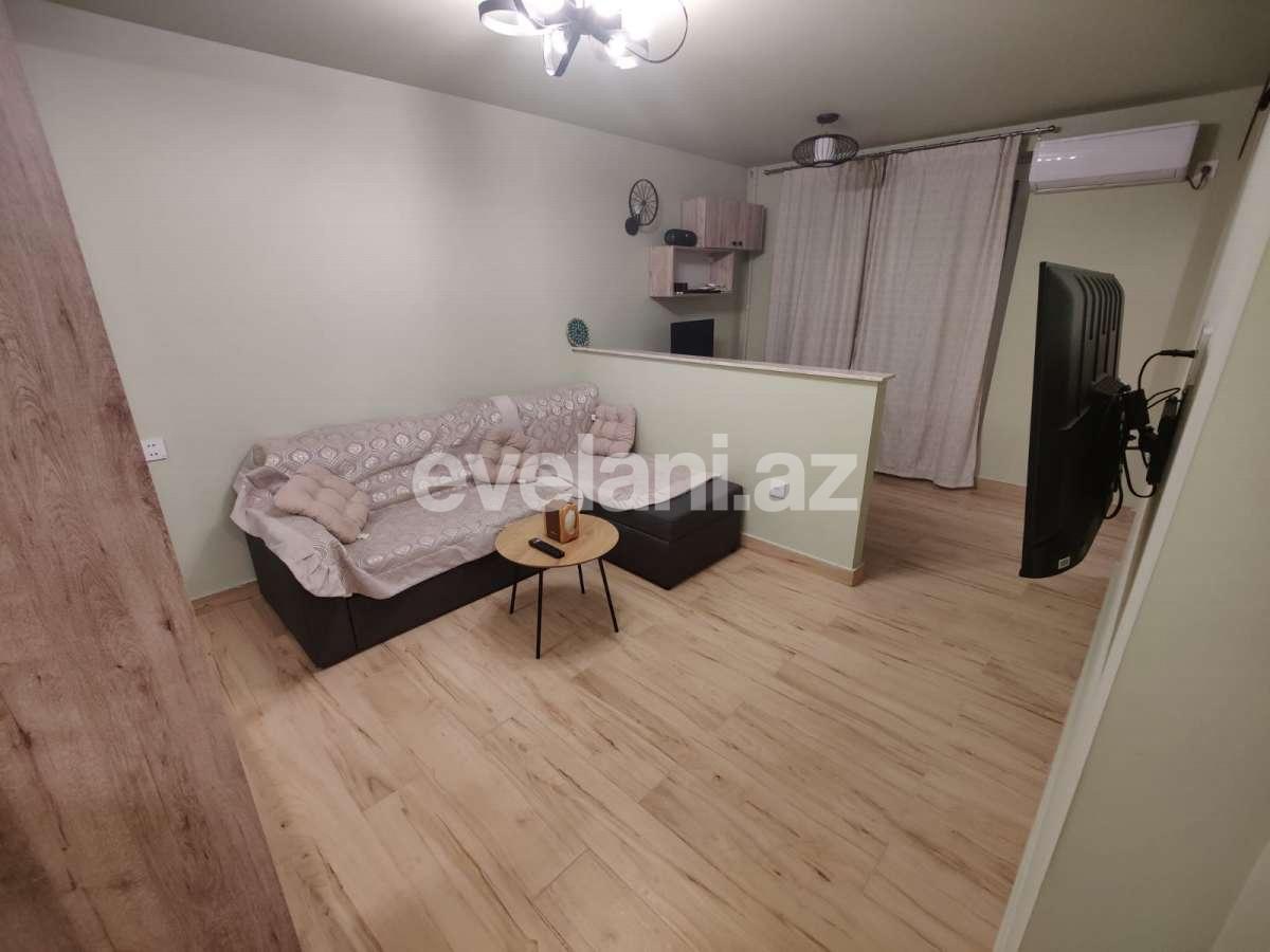 Rent, old building, 1 room, 30 m², Baku, Khatai r, Shah Ismail Khatai m.