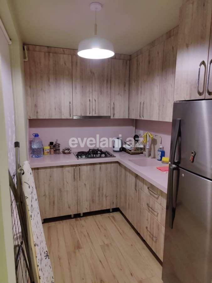 Rent, old building, 1 room, 30 m², Baku, Khatai r, Shah Ismail Khatai m.