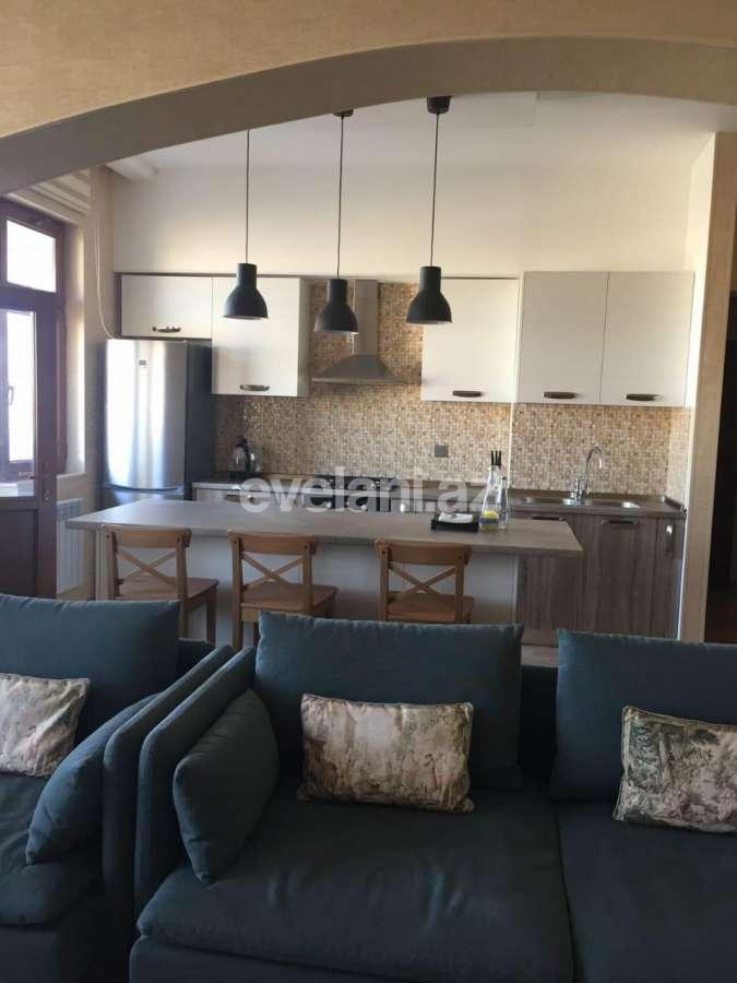 Kirayə verilir, yeni tikili, 2 otaqlı, 70 m², Bakı, Səbail r, Bayıl q.