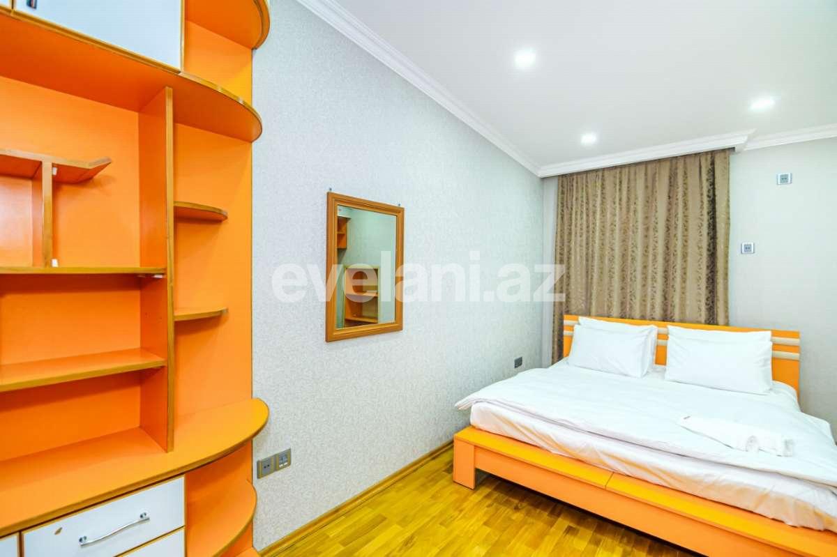 Kirayə verilir, köhnə tikili, 4 otaqlı, 200 m², Bakı, Səbail r, Sahil m.