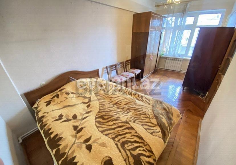 Satılır, köhnə tikili, 3 otaqlı, 82 m², Bakı, Nərimanov r.