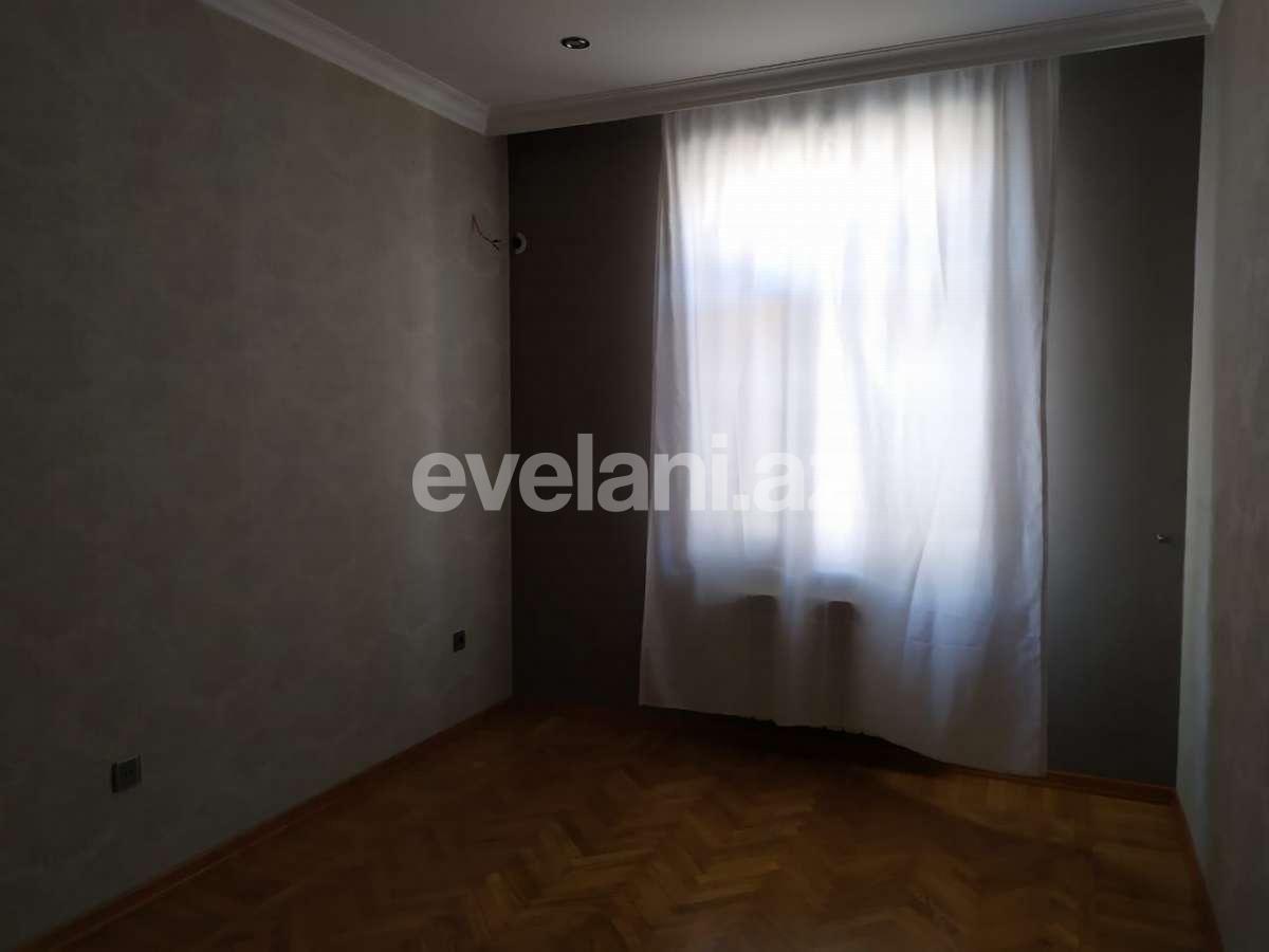 Продаётся, вторичка, 3-комнаты, 80 m², Баку, Бинагадинский r, М. Расулзаде p.