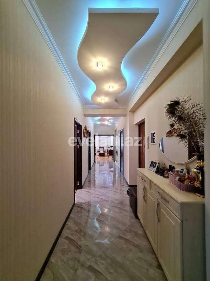 Satılır, yeni tikili, 3 otaqlı, 128 m², Bakı, Nizami r, Xalqlar Dostluğu m.