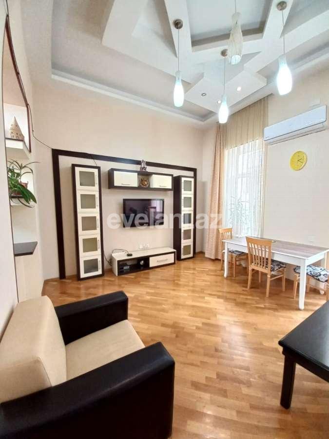 Kirayə verilir, köhnə tikili, 2 otaqlı, 80 m², Bakı, Nəsimi r, Sahil m.