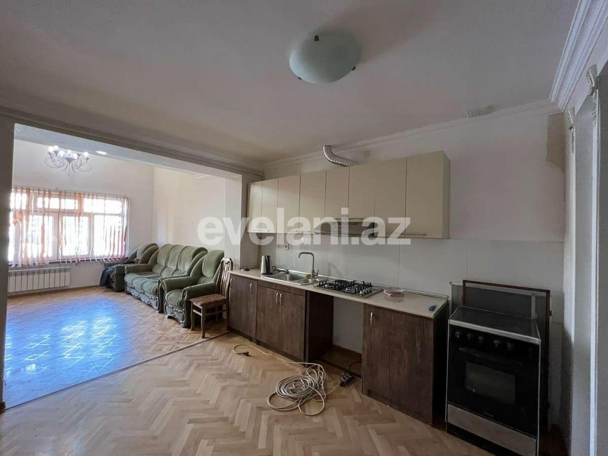 Kirayə verilir, köhnə tikili, 2 otaqlı, 70 m², Bakı, Nəsimi r, Sahil m.