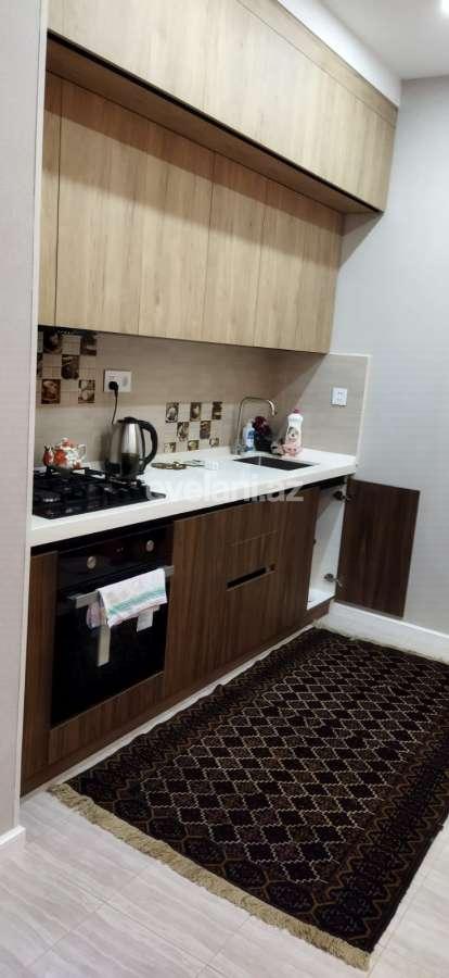 Rent, old building, 3 room, 85 m², Baku, Nasimi r, 28 may m.