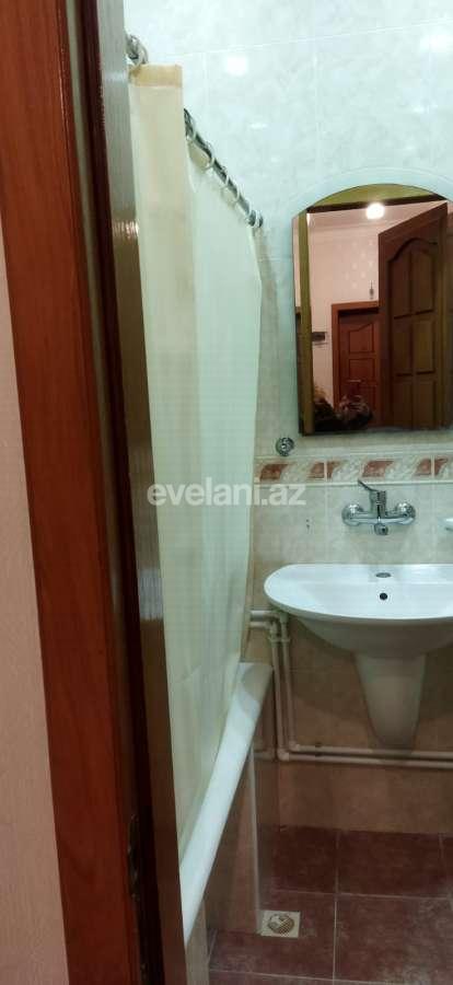 Rent, old building, 3 room, 85 m², Baku, Nasimi r, 28 may m.