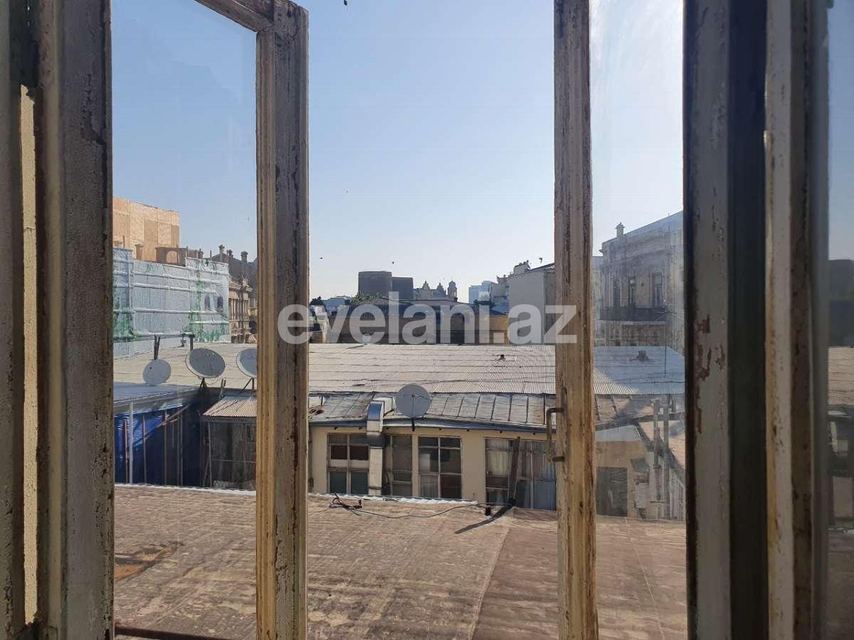 Сдаётся, вторичка, 3-комнаты, 71 m², Баку, Сабаильский r, Ичери Шехер m.