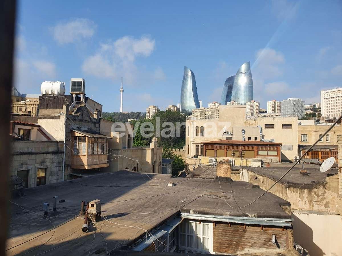 Сдаётся, вторичка, 3-комнаты, 71 m², Баку, Сабаильский r, Ичери Шехер m.