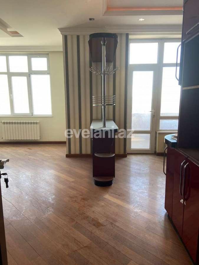 Satılır, yeni tikili, 5 otaqlı, 175 m², Bakı, Yasamal r, Yasamal q, Elmlər Akademiyası m.