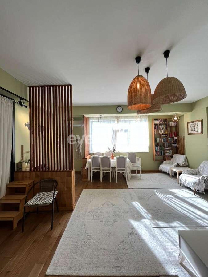 Satılır, yeni tikili, 4 otaqlı, 142 m², Bakı, Nəsimi r.