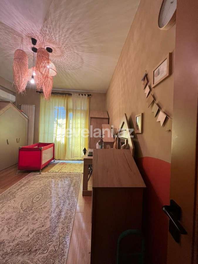 Satılır, yeni tikili, 4 otaqlı, 142 m², Bakı, Nəsimi r.