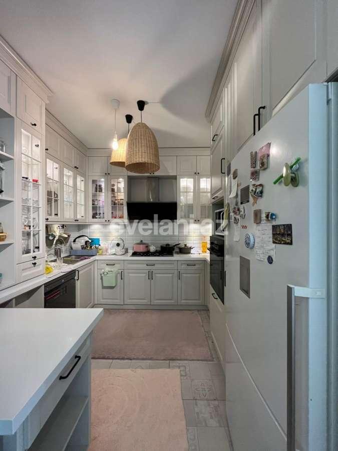 Satılır, yeni tikili, 4 otaqlı, 142 m², Bakı, Nəsimi r.