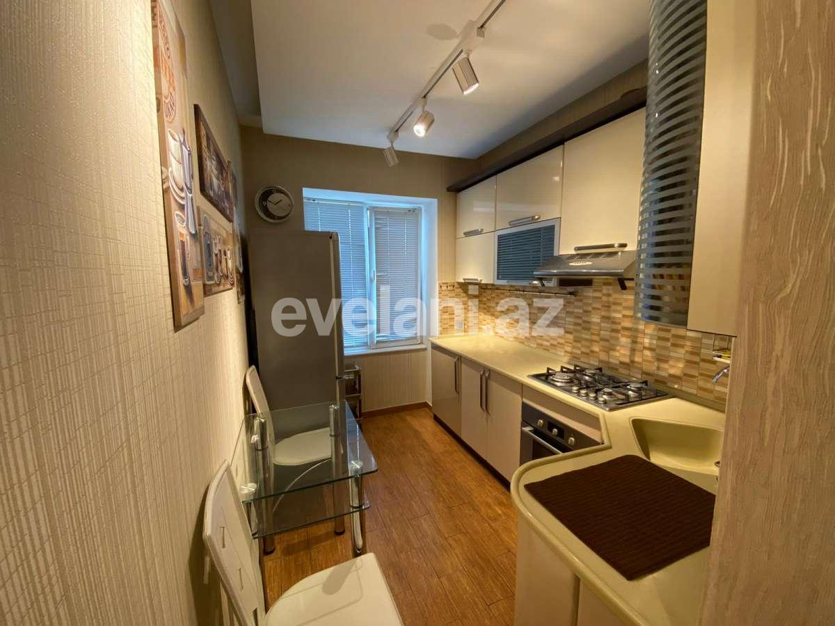 Продаётся, вторичка, 2-комнаты, 60 m², Баку, Ясамальский r, Элмляр Академиясы m.