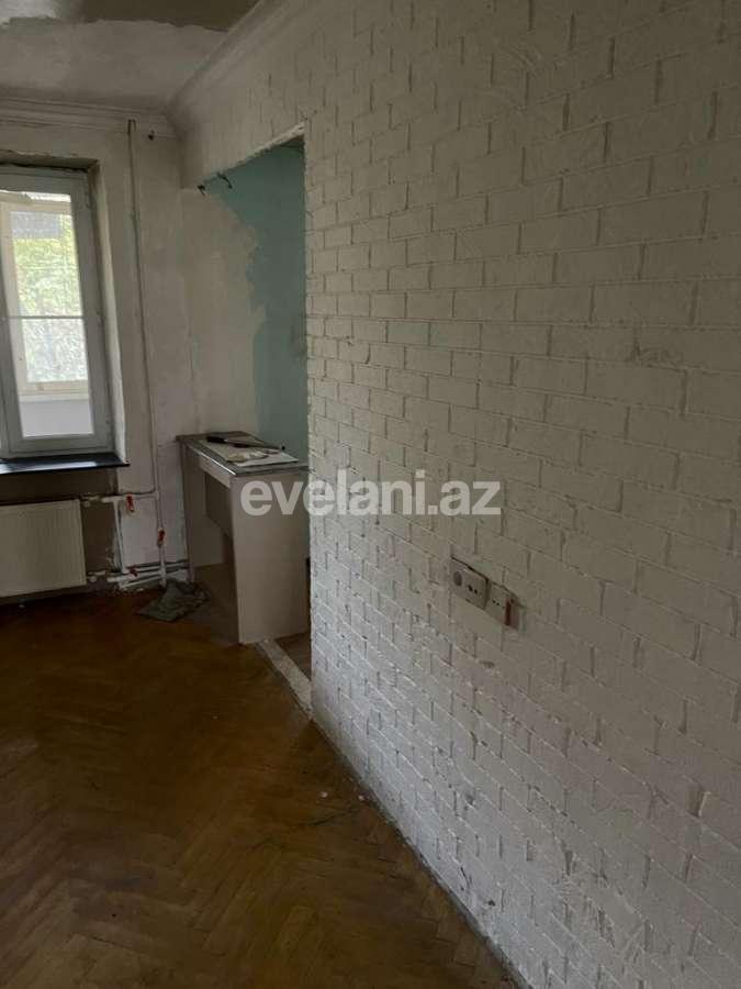 Satılır, köhnə tikili, 2 otaqlı, 55 m², Bakı, Nəsimi r.