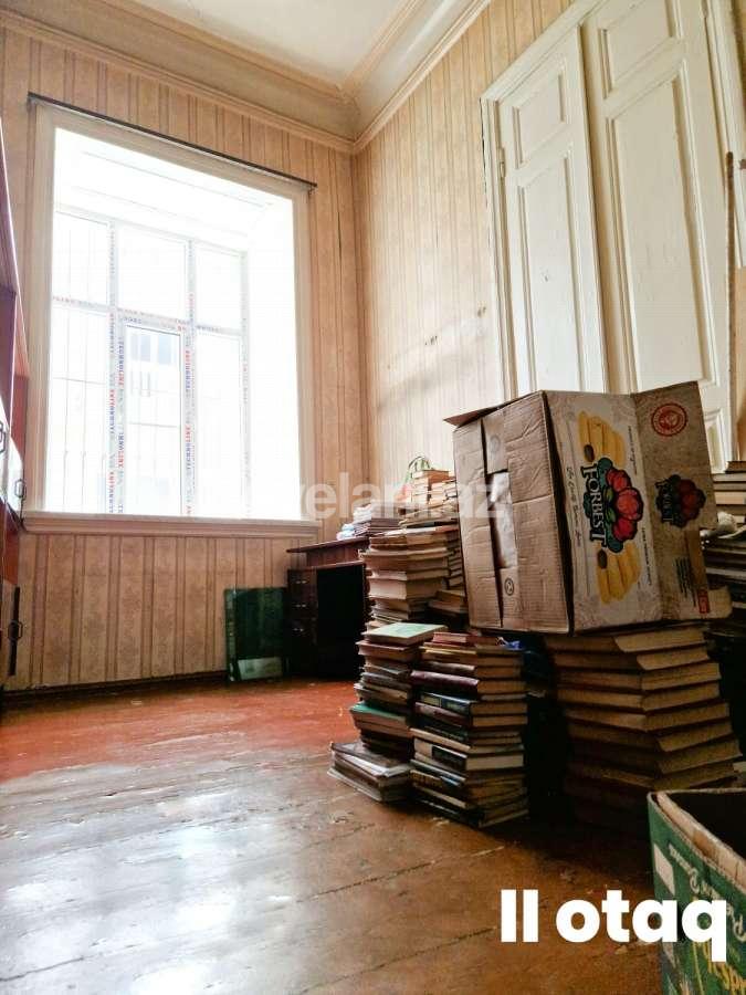 Satılır, köhnə tikili, 5 otaqlı, 170 m², Bakı, Yasamal r.