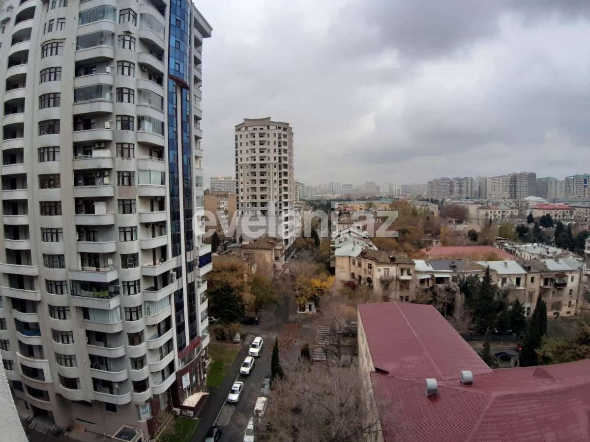 Satılır, yeni tikili, 3 otaqlı, 173 m², Bakı, Nəsimi r.