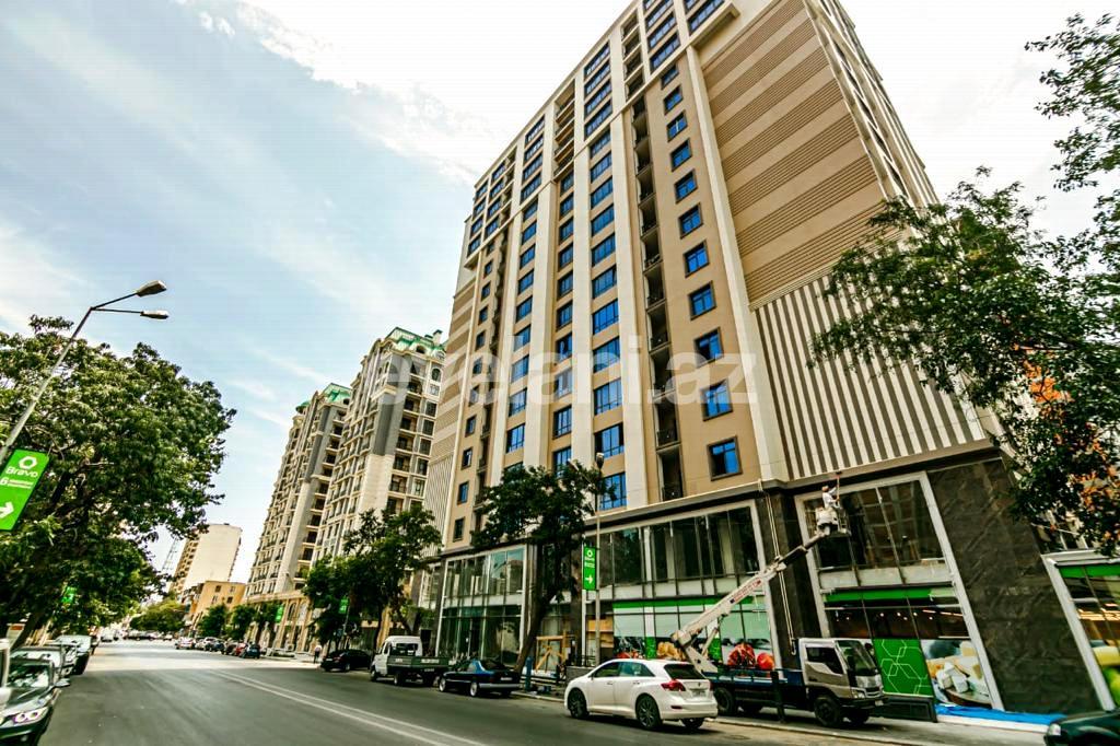 Satılır, yeni tikili, 3 otaqlı, 173 m², Bakı, Nəsimi r.