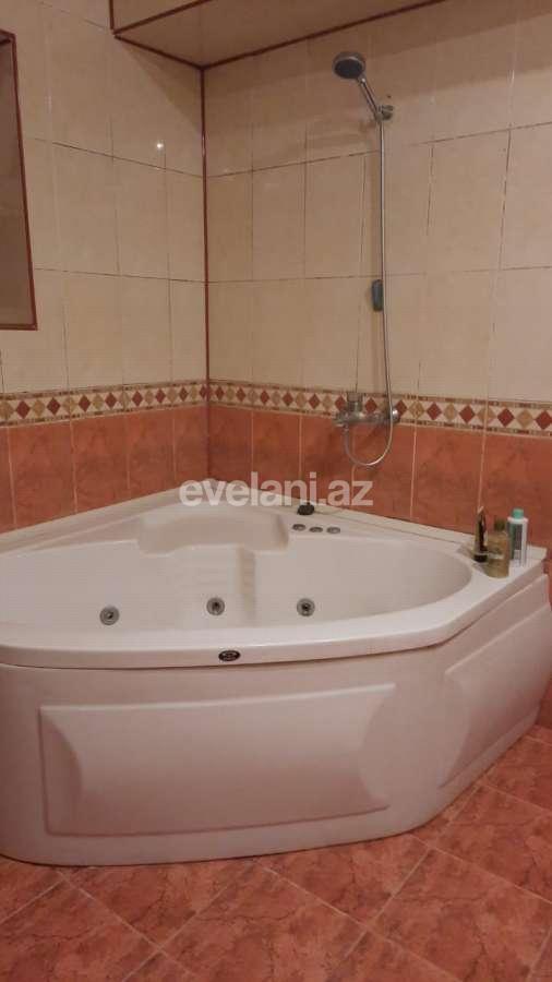 Sale, old building, 5 room, 162 m², Baku, Icheri Sheher m.